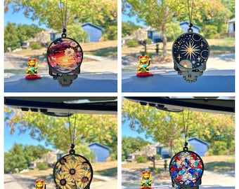 Car Dangle - Grateful Dead Stealie Rearview Mirror Sun Catcher