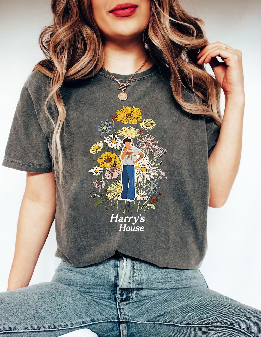 Comfort Colors Retro Harry's Shirt, Graphic Harry Styles T-shirt custo – HarryStylesBubble