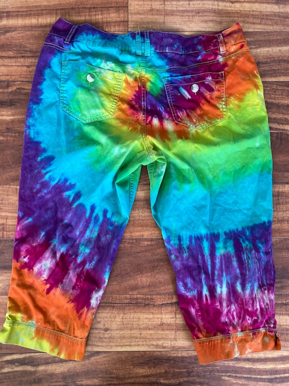 Tie Dye Rainbow Capris Size 12 Women's Upcycled 