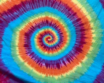Tie Dye Rainbow Swirl Queen Flaches Blatt | Upcycling