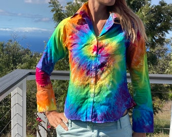 Tie Dye-skjorta med knappar för dam | Storlek XS Återvunnen