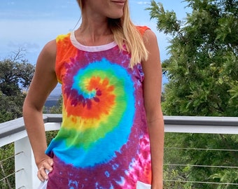 Tie Dye Rainbow Tank Top | Women's Size Medium upcycled