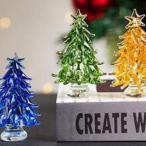 Handmade Stained Glass Christmas Tree Figurine,Christmas Gifts,Glass Miniature Christmas Trees,Unique Holiday Decor,Christmas Ornaments Gift