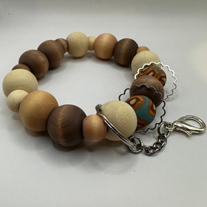 Wristlet/keychain