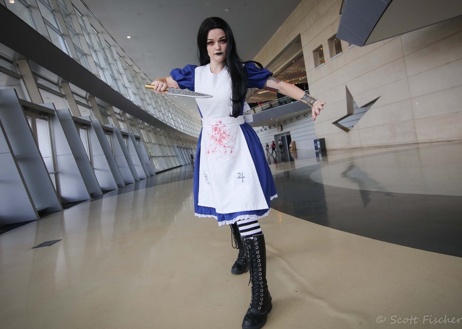 3 the parasol.  Alice madness returns, Alice liddell, Alice madness