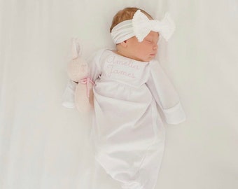 Baby girl coming home outfit, Monogrammed gown, Baby gift, Monogrammed sleeper, pima, newborn pictures, shower gift, little sister outfit