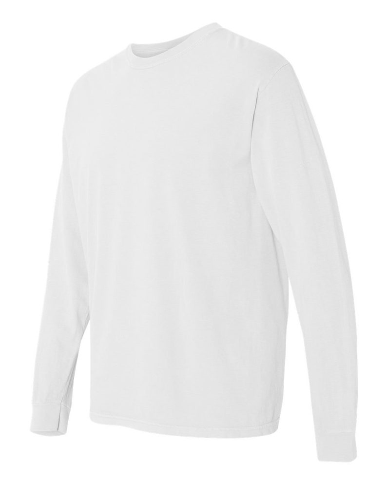 Op de afbeelding: Witte longsleeve t-shirt met een ronde hals.