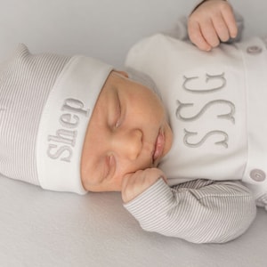 Baby boy coming home outfit, Monogrammed footie romper, Personalized Baby gift, sleeper, newborn pictures, blue tiny stripe bib front footie