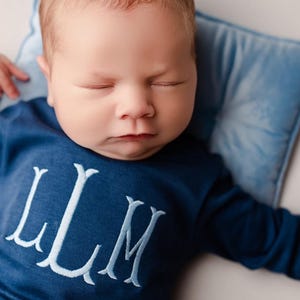Traje de bebé que regresa a casa, traje personalizado para recién nacido, regalo de baby shower con monograma.