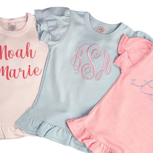 Monogrammed girls shirt, personalized ruffle shirt, birthday gift, sk creations,