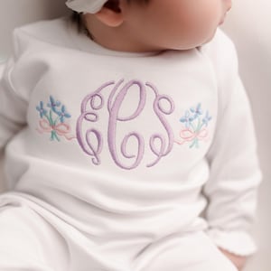Baby girl coming home outfit, baby girl spring outfit, monogrammed baby girl outfit, personalized baby shower gift, take me home set