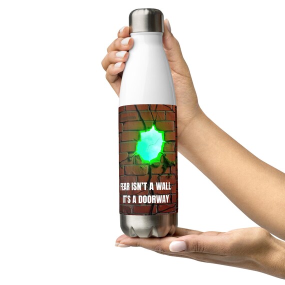 Stainless steel water bottle