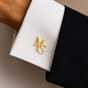 Personalized Initial Cufflinks in Gold or Silver – Custom Men’s Gift – Engraved Wedding Accessory