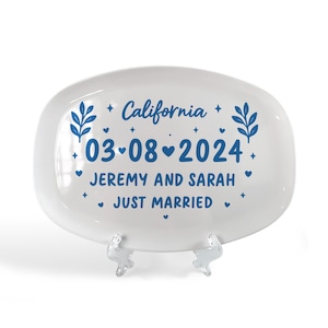 Personalized Wedding Platter, Custom Gift for Couple with Names & Date, Just Married Keepsake, Anniversary Tray, Engagement Gift