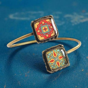 Catalina Tiles on Antique Brass Twist Bracelet,  Antique Brass Adjustable Turquoise, Red, Turquoise, Mexican Tile, Spanish, Catalina Pottery