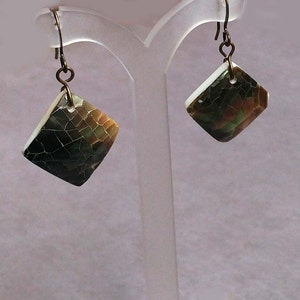 Crackled Black Lip Mother of Pearl Diamonds on White Resin with Antiqued Gold Plated Brass Earrings image 2