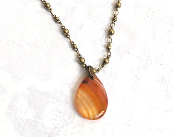 Banded Teardrop Red Agate Gemstone Necklace on Antiqued Gold-Plated Brass Ball Link Chain