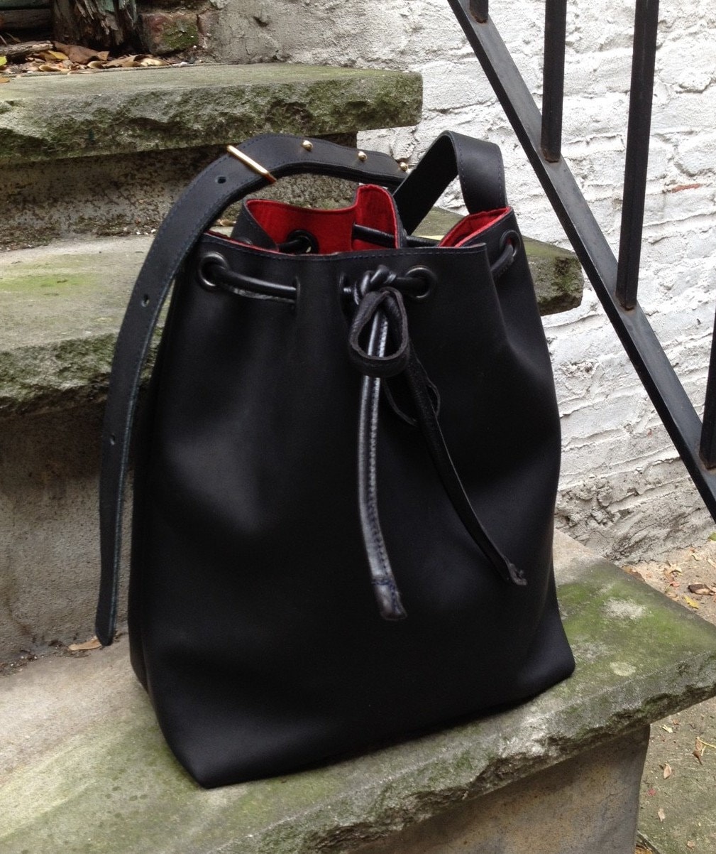bucket bag big