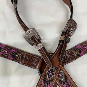Beaded Western Leather headstall and breast collar Pink  tack set for horse riding