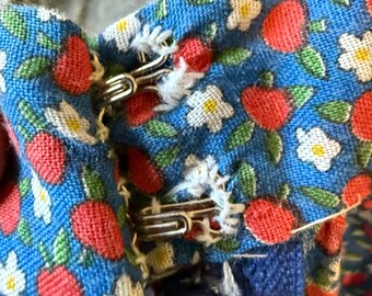 1970s Chambray Prairie Skirt: Vintage Cotton Crinoline Lace Trim (M-L)