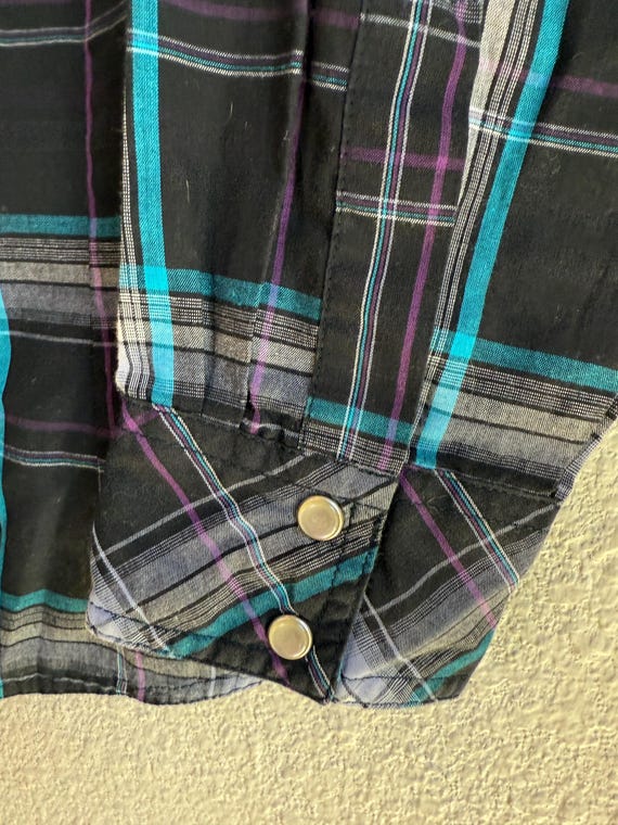 Boys WRANGLER Cowboy Shirt \\ Size M // Black pla… - image 4