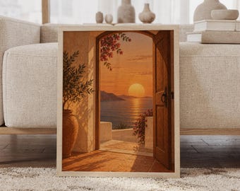 Pode incluir: Uma impressão de arte de parede retangular emoldurada retratando uma porta de madeira aberta com vista para uma cena costeira mediterrânea ao pôr do sol. A vista apresenta um mar calmo, um grande sol laranja, pisos de terracota e flores.