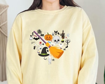 Halloween Trendy Sweatshirt, Halloween Spooky Season Sweatshirts, Halloween Sweatshirt for Women, Halloween Pullover, Fall Doodle Sweatshirt