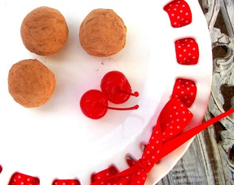 Dark Chocolate Cherry Truffles (16 count)