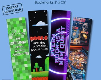 Op de afbeelding: Vier printbare bladwijzers met een videogame thema. De bladwijzers zijn 5 cm x 19 cm en hebben pixelafbeeldingen, met teksten als "Reading the Original Open-World Adventure", "Books are the ultimate power-up" en "Every book is a new quest".