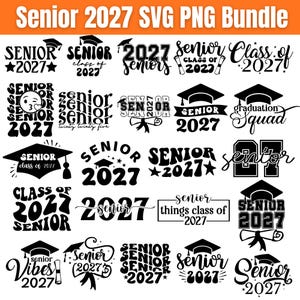 Pode incluir: Uma coleção de gráficos SVG e PNG em preto e branco com o texto "Senior 2027". Os designs incluem bonés de formatura, estrelas e as palavras "Class of 2027" e "Graduation Squad". Perfeito para projetos com tema de formatura.