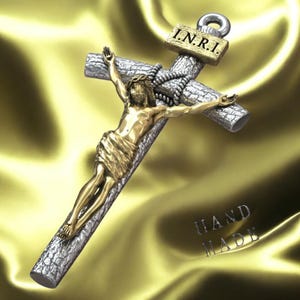 Handgemachte Jesus Christus Kruzifix Halskette, 925K Silber und Gold katholisches Holzkreuz, INRI Anhänger, religiöses Geschenk für Mama, Kreuz Halskette