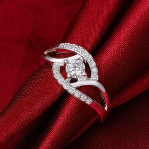 14K White Gold Moissanite Wedding Band Round Cut Gorgeous Ring Gift for Women, Anniversary Gift, Fine Jewelry