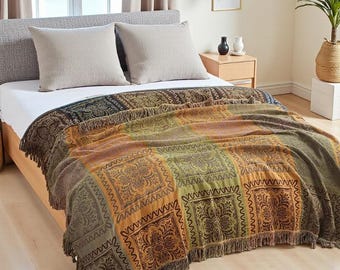 Boho Reversible Woven Blanket: Pure Cotton Throw with Tassels for Sofa or Bedspread