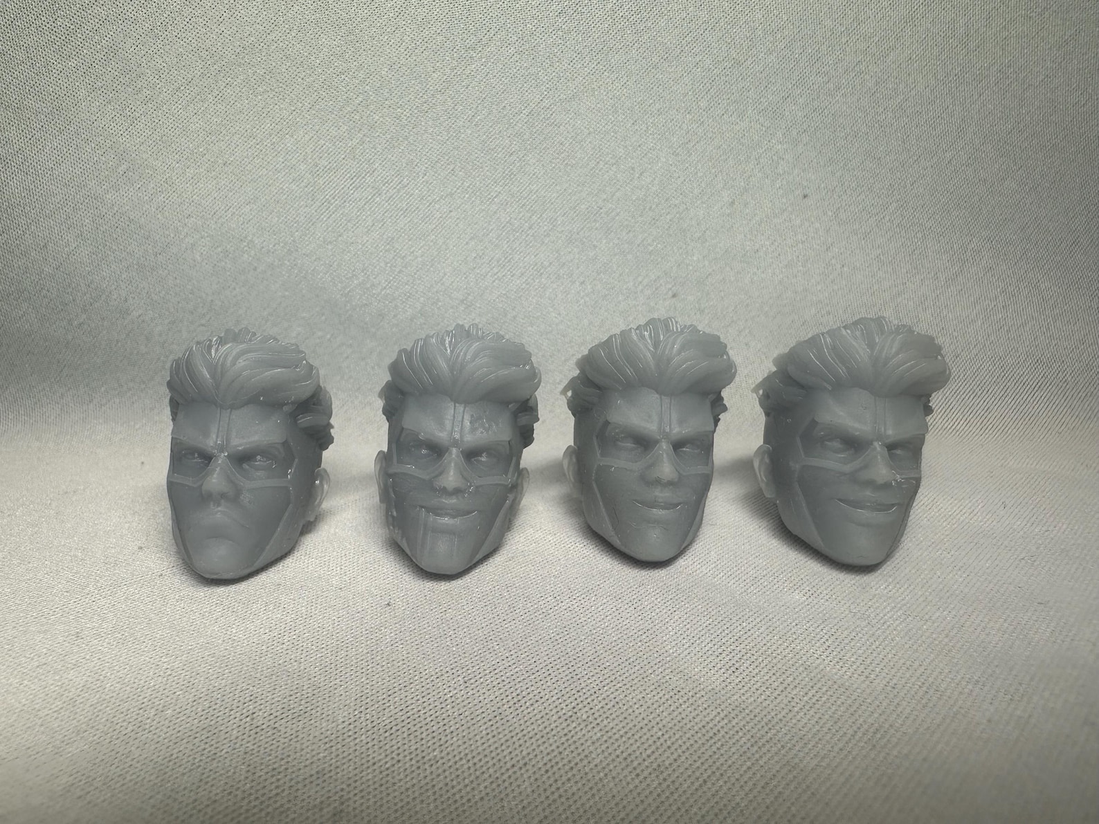 1/12 Scale Goggle Less Mark Variant Form Invincible Boy Show Head ...