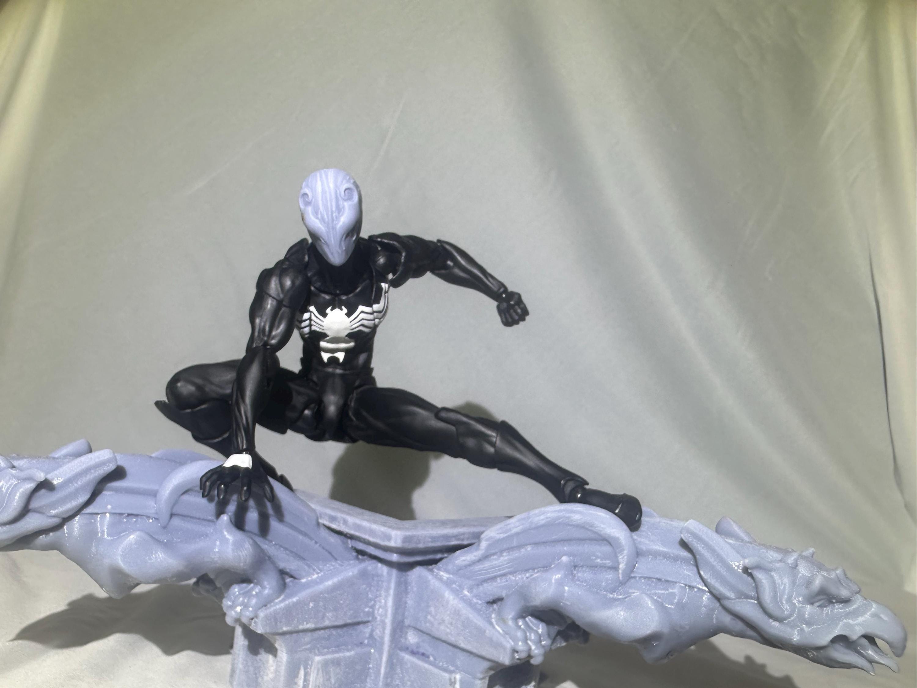 ミステリーミニ　スパイダーバース　1/72　激レア　プラウラー ミステリーミニ スパイダーバース 1/72 激レア プラウラー