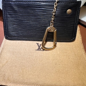 Authentic Louis Vuitton Black Epi Leather Pochette Clés Coin Purse