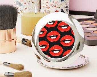 Espejo compacto con diseño de labios