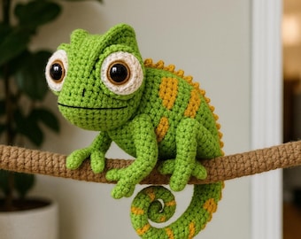 かぎ針編みのカメレオンの編み図、初心者向け編みぐるみトカゲの作り方