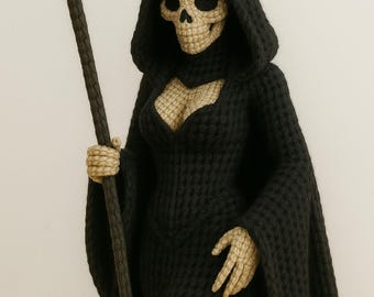 Crochet Grim Reaper Amigurumi Pattern: Beginner-Friendly Halloween Doll (PDF Pattern)