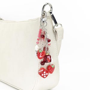 Strawberry Jam Keychain – Handmade Kawaii Red Fruit Beaded Bag Charm for Bags, Backpacks, Keys, Phone Chain, Gifts