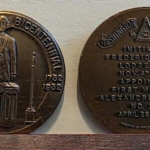 Medalla de Bronce Masónica de George Washington 1932 / Logia Fredericksburg n.° 4 / Objeto de colección histórico del Bicentenario imagen 7