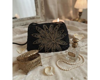 La Regale LTD Vintage Black Beaded Floral Starburst Evening Bag Hand Made