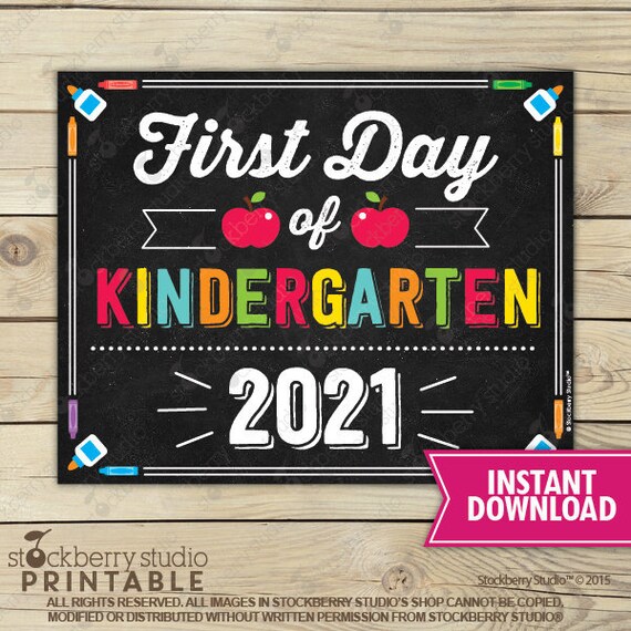 First Day of Kindergarten Sign 1st Day of School Sign Printable First Day of School Sign Kindergarten Chalkboard Sign Instant Download Il_570xn