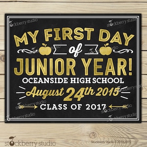 First Day of Junior Year Sign Printable 1st Day of High School Chalkboard 11th Grade 1st Day of School Sign Back to School High School Sign
