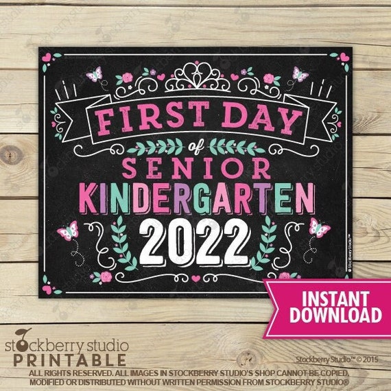 Princess First Day of Senior Kindergarten Sign Instant Download Girl First Day of Sr Kindergarten Sign Printable First Day of School Sign Il_570xn