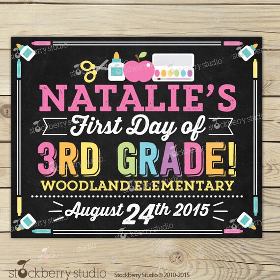 first-day-of-3rd-grade-sign-printable-girl-1st-day-of-3rd-grade-sign-third-grade-1st-day-of