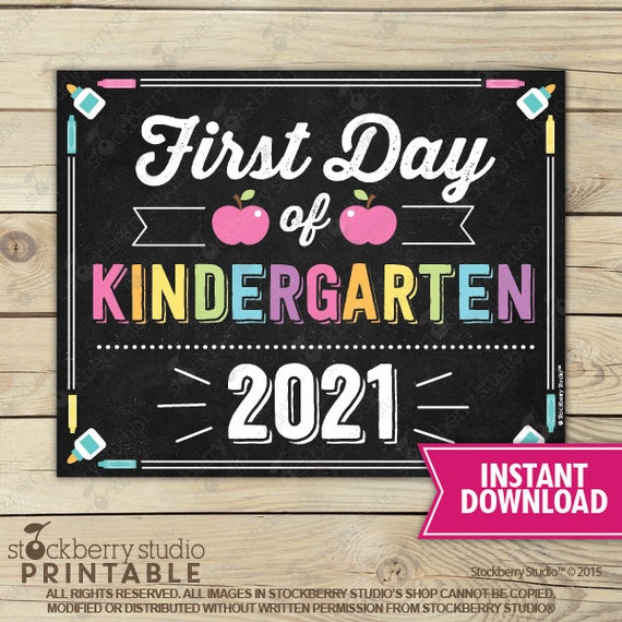 Girl First Day of Kindergarten Sign - 1st Day of School Printable - First Day of School Sign - Photo Prop - Chalkboard Sign Instant Download Il_570xn