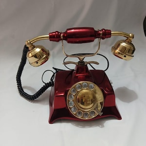 Vintage Style Red & Gold Rotary Dial Telephone – Retro Home Decor Collectible