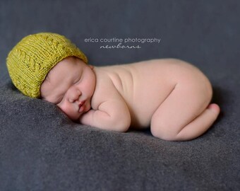 Hand Knit Merino Wool Cable Knit Newborn Hat | Sunrise Yellow