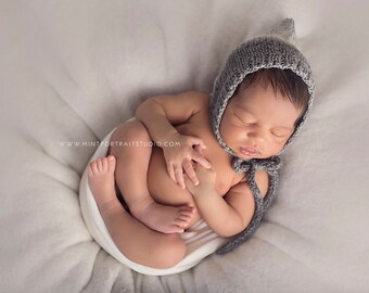 Newborn Knit Elfin Bonnet | Ombre Baby Photo Prop